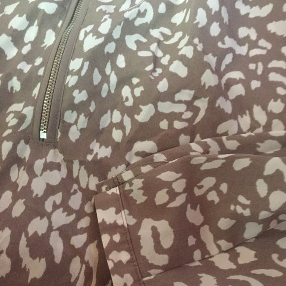 Shirt - Picture 2 of 5